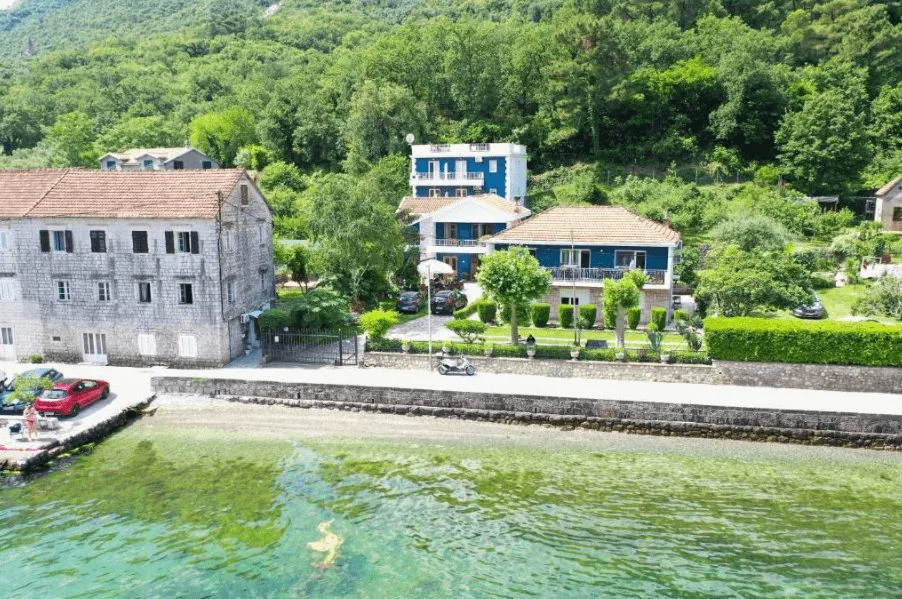 Kotor'da Nerede Kalınır? Hangi Bölgede Konaklama Yapılır? | Butik Oteller, Evler 2 Apartments Ivanovic Prcanj