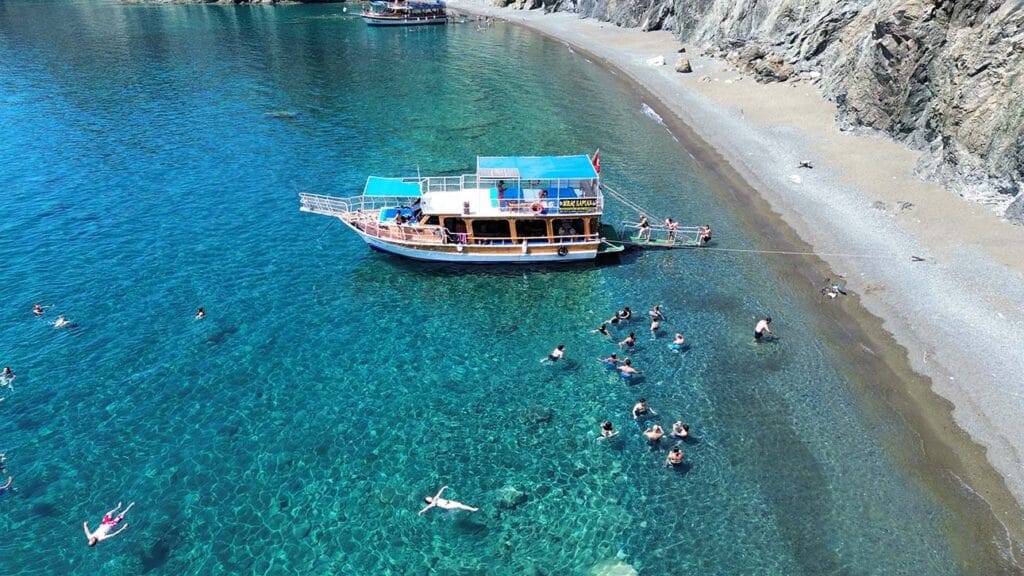 Adrasan Tekne Turu ile Nerelere Gittik? Fiyatlar, Tavsiyeler adrasan tekne turlari dji fly