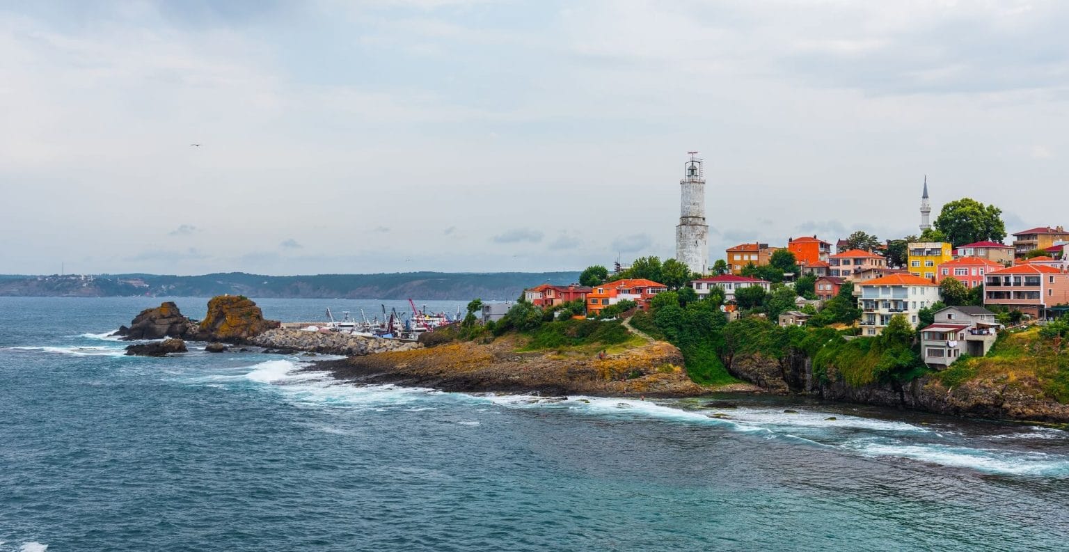 ANADOLU FENERİ |  Gezilecek Yerler, Nasıl Gidilir?   anadolu feneri
