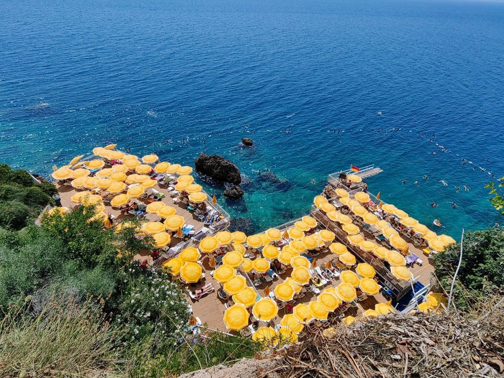 İnciraltı Beach 2025 ❤️ | Location, Entry Fee, and Amenities inciralti plaji antalya