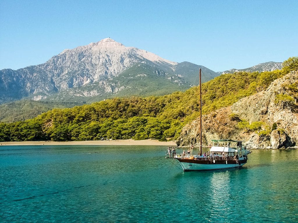 Kemer , Your Ultimate Guide 2025 | Beach, Hotel and Sightseeings kemer